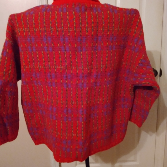 United Colors of Benetton sweater. Orange, purple green, yellow. Shetland wool. - Picture 2 of 5